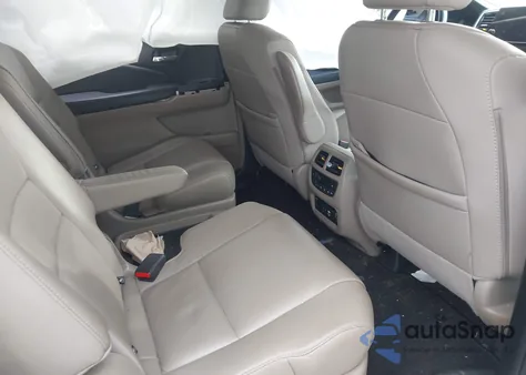 2019 Honda Pilot Touring from USA, damaged, VIN 5FNYF5H64KB020683